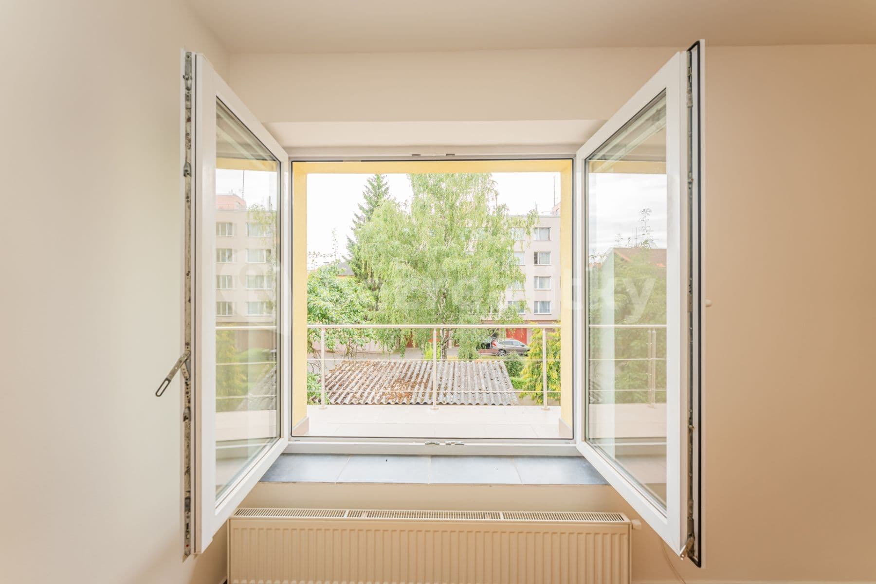 Pronájem bytu 3+1 398 m², V Rybníčkách, Praha, Praha Pronájem bytu 3+1 398 m², V Rybníčkách, Praha, Praha
