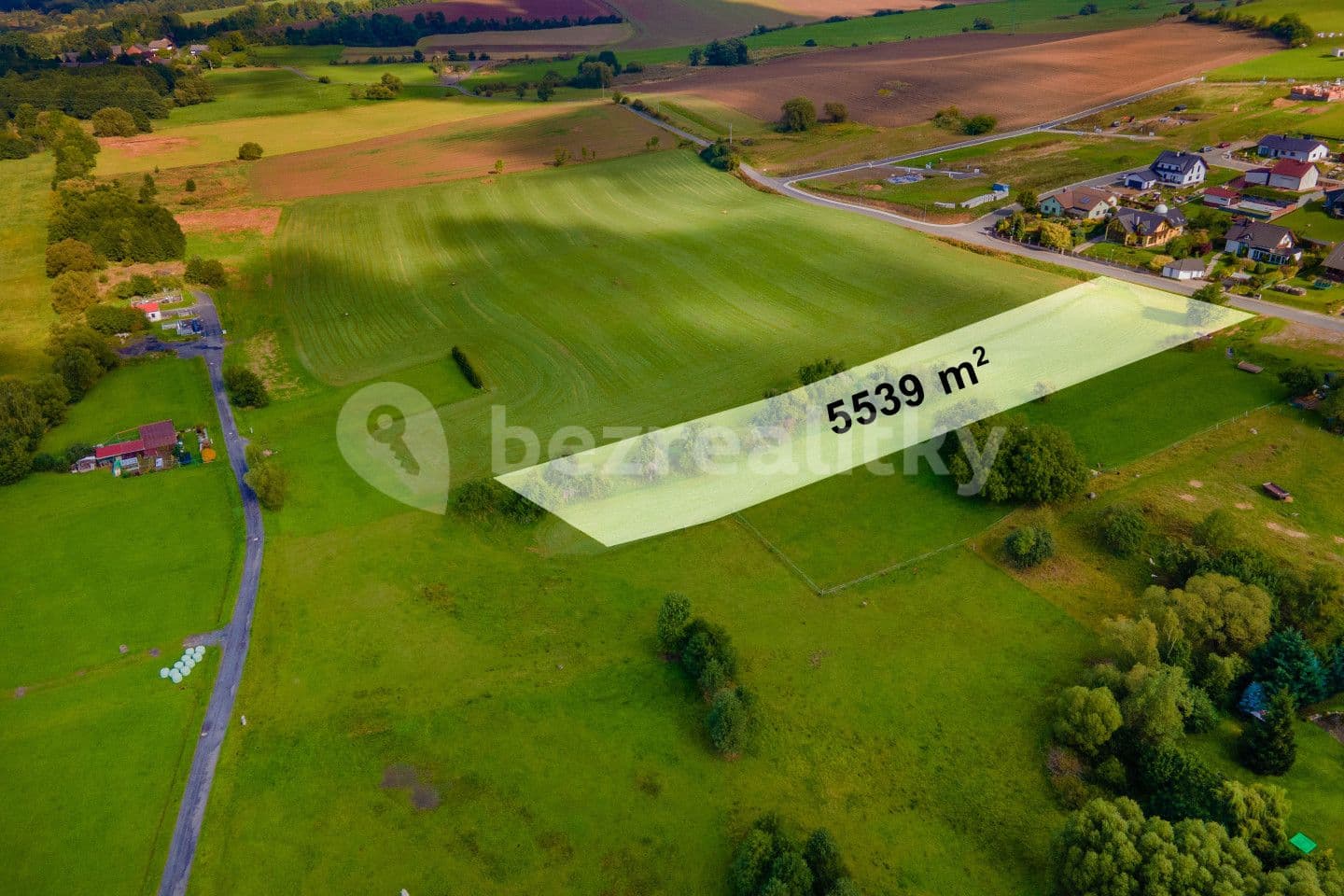 Prodej pozemku 5.539 m², Strážov, Plzeňský kraj