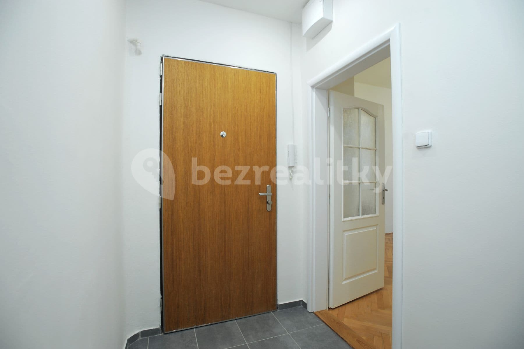 Pronájem bytu 2+kk 44 m², Novákových, Praha, Praha Pronájem bytu 2+kk 44 m², Novákových, Praha, Praha