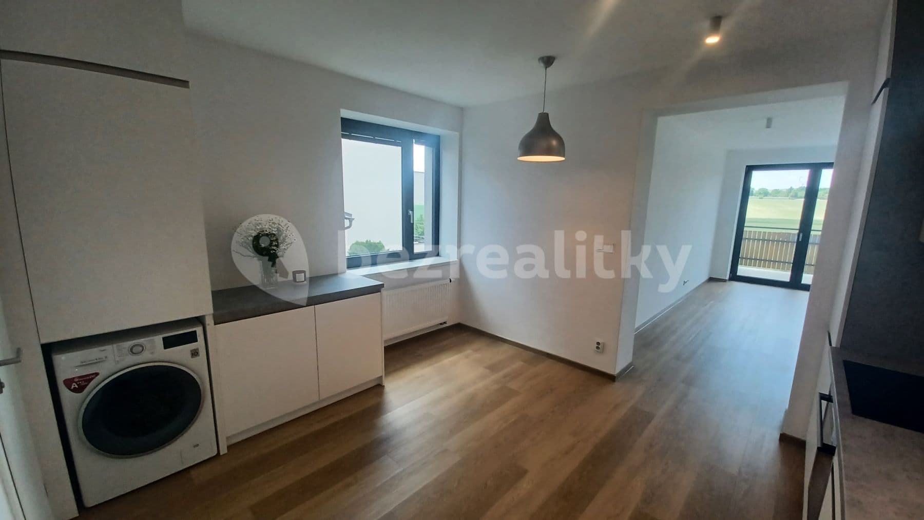 Pronájem bytu 2+1 57 m², Veverské Knínice, Jihomoravský kraj Pronájem bytu 2+1 57 m², Veverské Knínice, Jihomoravský kraj