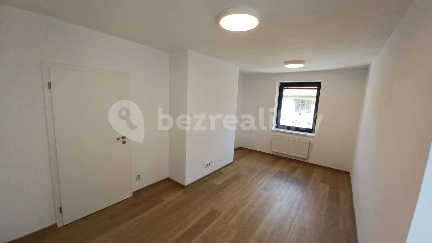 Pronájem bytu 3+kk 85 m², Veverské Knínice, Jihomoravský kraj Pronájem bytu 3+kk 85 m², Veverské Knínice, Jihomoravský kraj