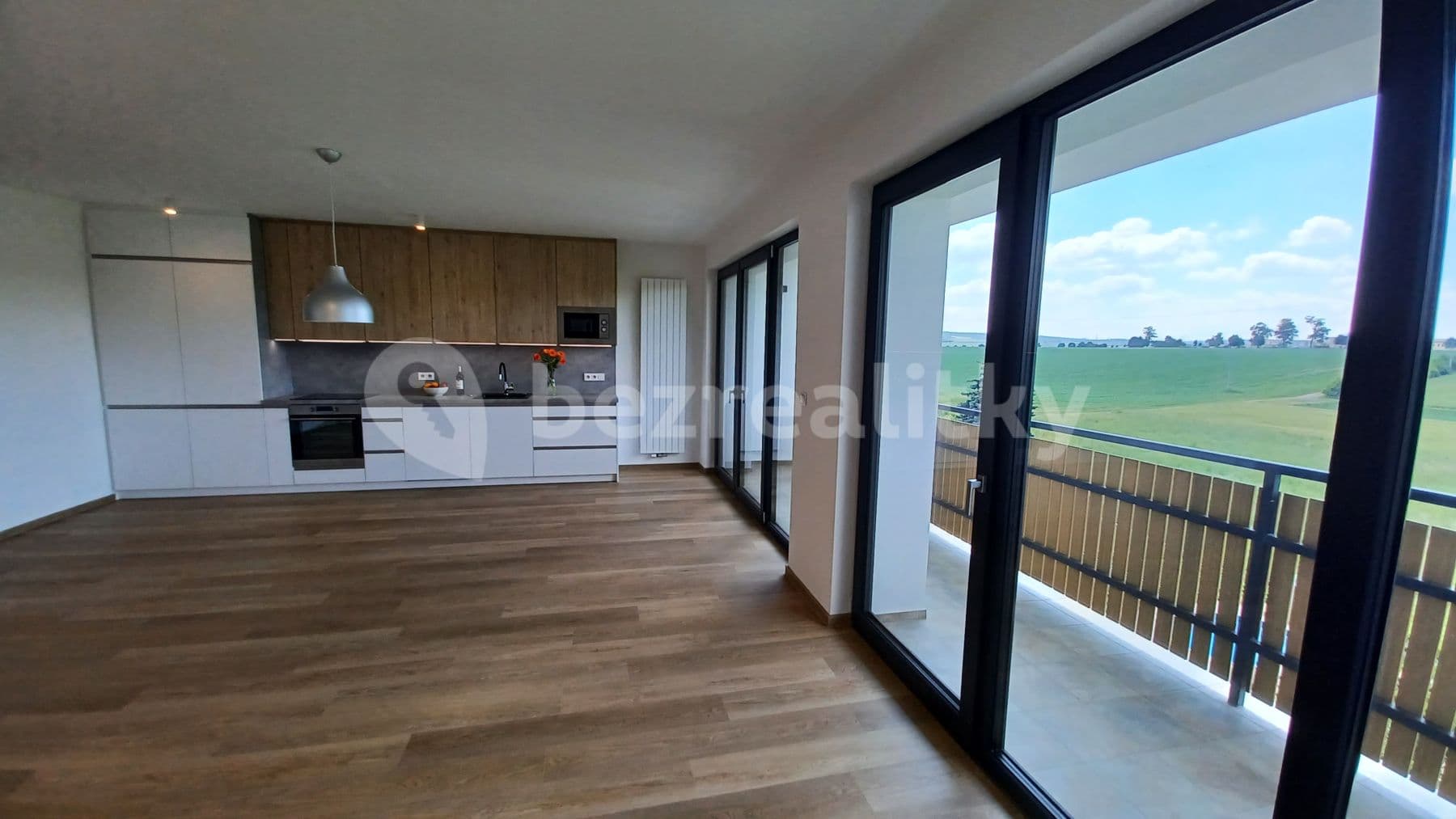 Pronájem bytu 3+kk 85 m², Veverské Knínice, Jihomoravský kraj Pronájem bytu 3+kk 85 m², Veverské Knínice, Jihomoravský kraj