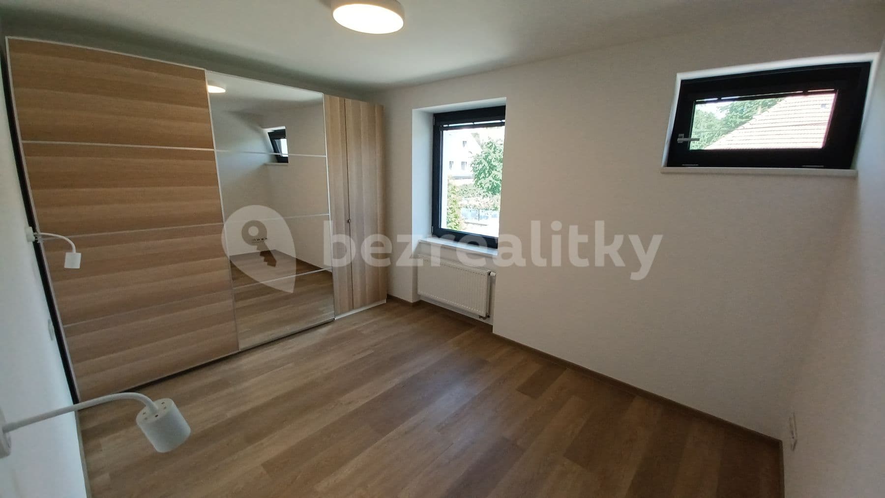 Pronájem bytu 3+kk 85 m², Veverské Knínice, Jihomoravský kraj Pronájem bytu 3+kk 85 m², Veverské Knínice, Jihomoravský kraj