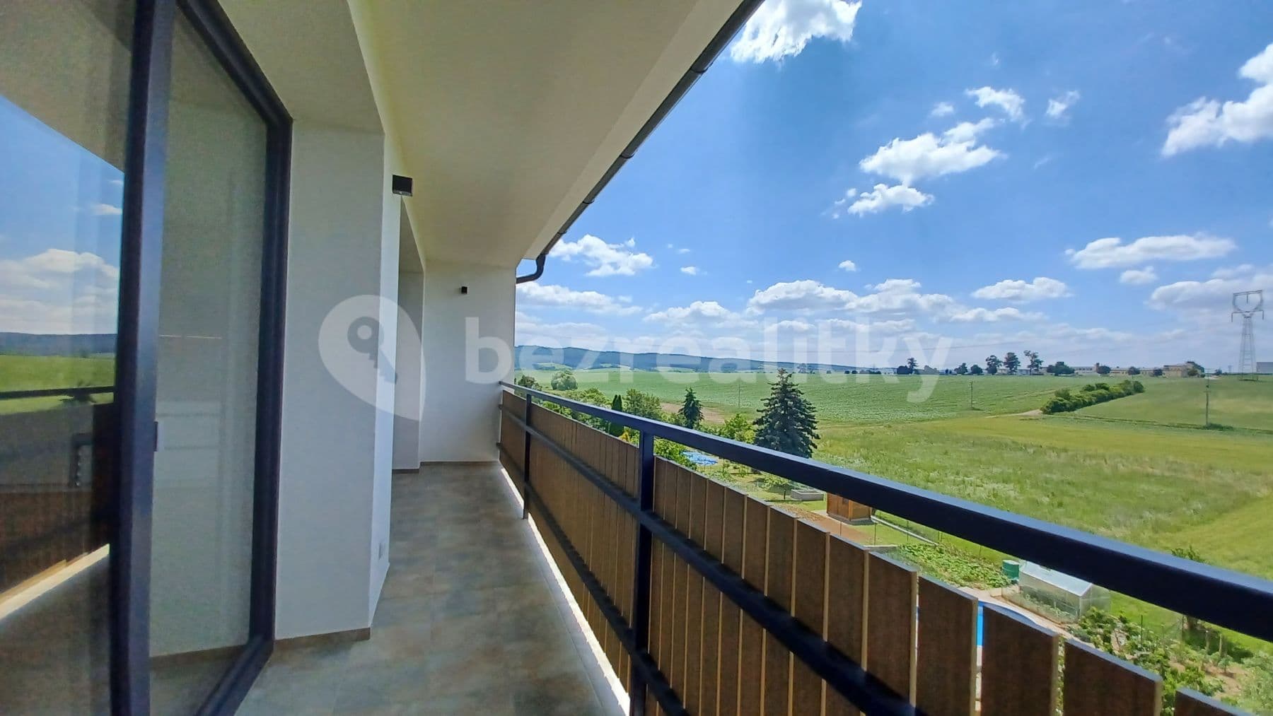 Pronájem bytu 3+kk 85 m², Veverské Knínice, Jihomoravský kraj Pronájem bytu 3+kk 85 m², Veverské Knínice, Jihomoravský kraj