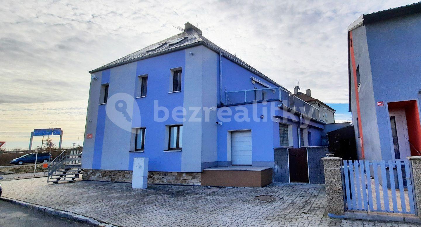Prodej domu 360 m², pozemek 339 m², Karlovarská, Chomutov, Ústecký kraj