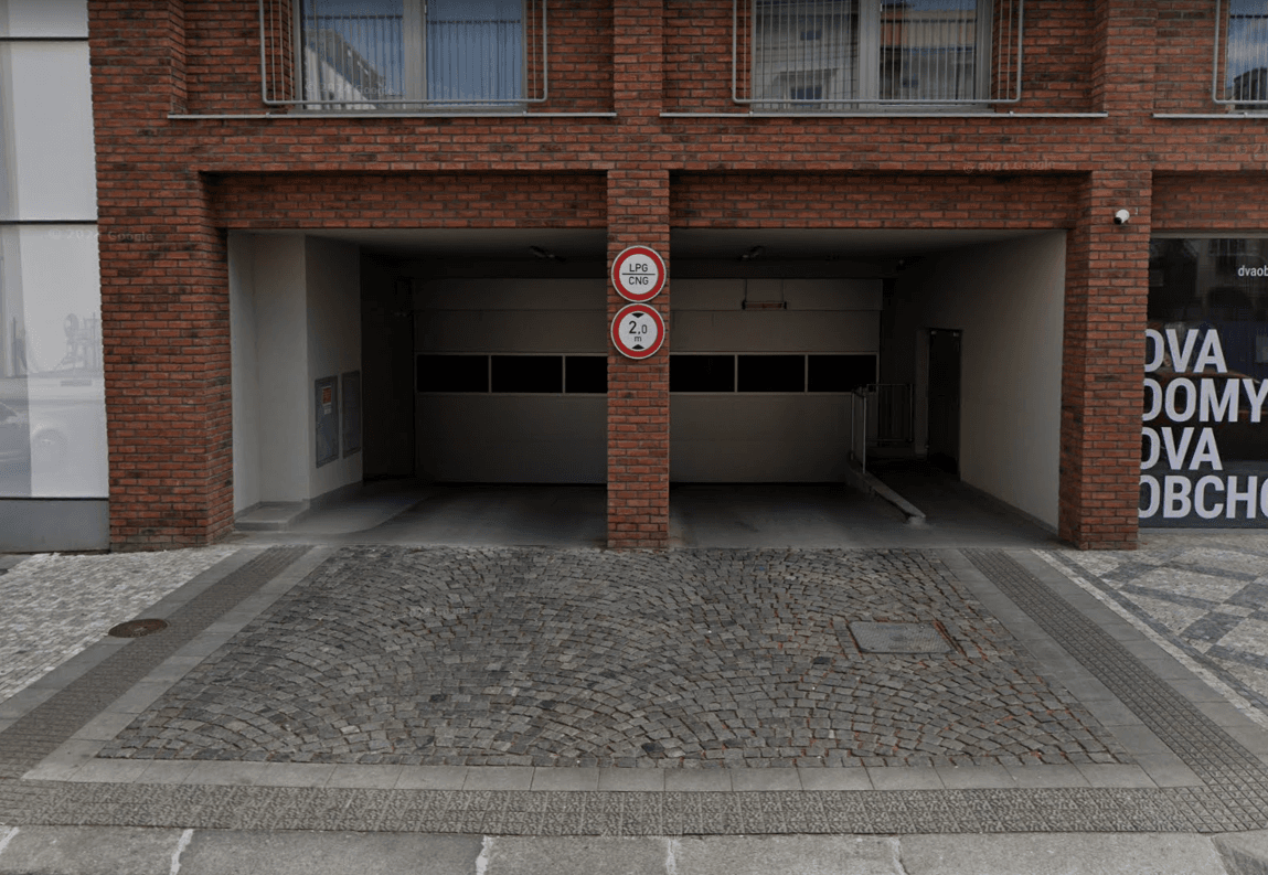 Pronájem garáže 12 m², Praha, Praha Pronájem garáže 12 m², Praha, Praha