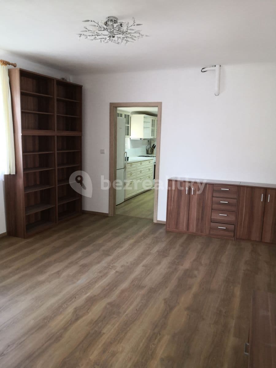Pronájem domu 95 m², pozemek 500 m², Na Pěšině, Praha, Praha Pronájem domu 95 m², pozemek 500 m², Na Pěšině, Praha, Praha