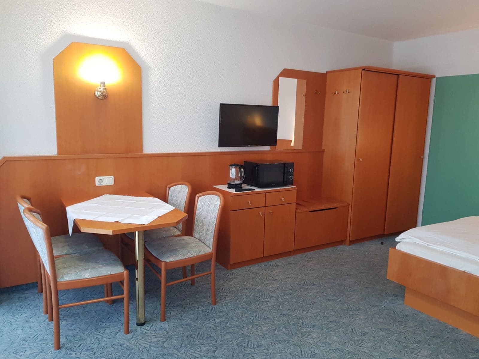 Prodej bytu 1+kk 28 m², 4, Strážný, Jihočeský kraj Prodej bytu 1+kk 28 m², 4, Strážný, Jihočeský kraj