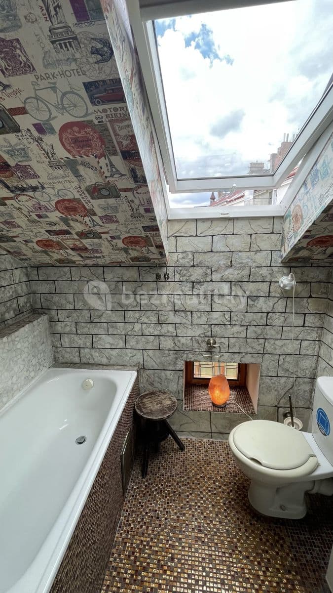 Pronájem bytu 1+1 25 m², Lublaňská, Praha, Praha Pronájem bytu 1+1 25 m², Lublaňská, Praha, Praha