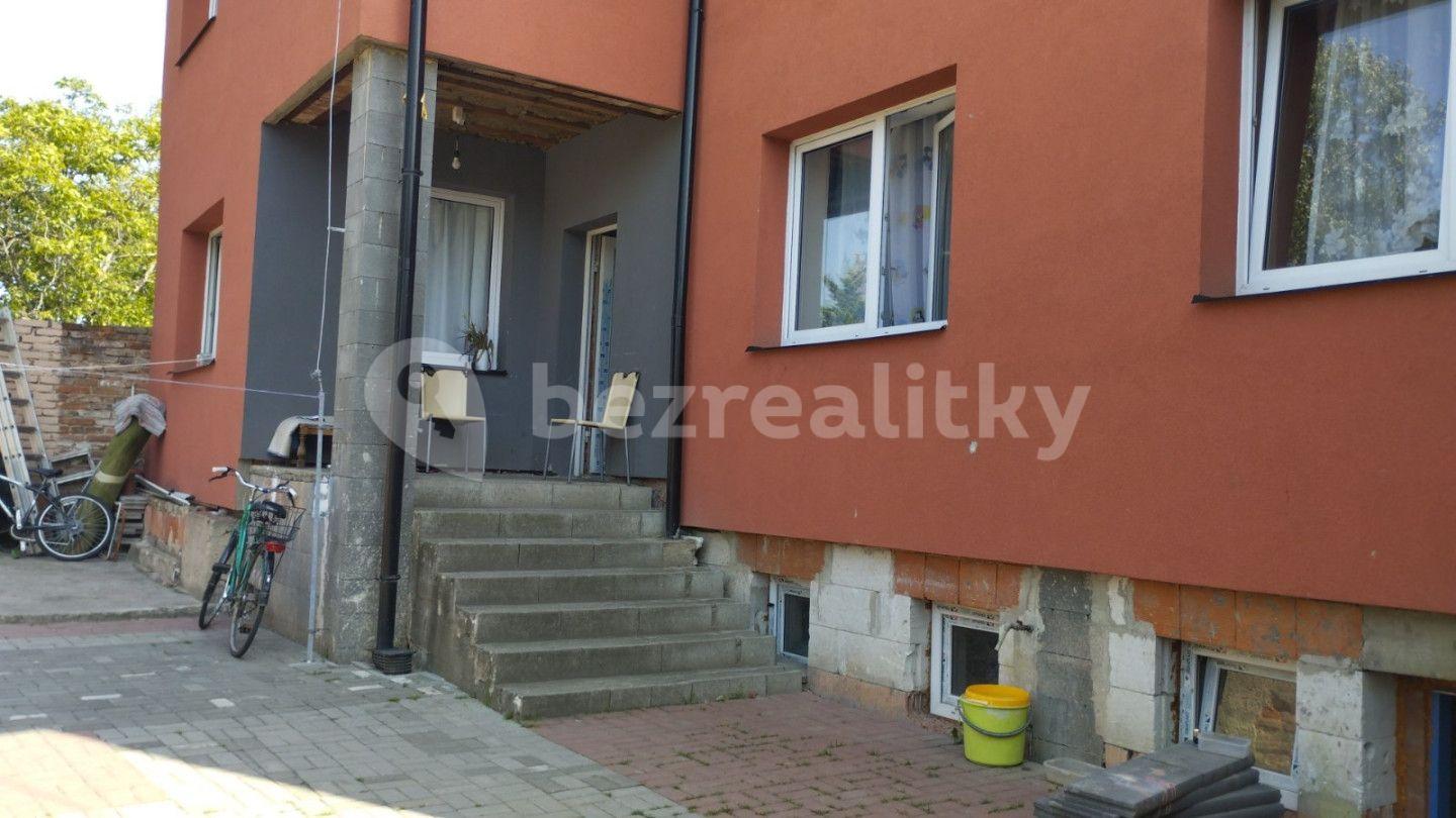 Prodej domu 201 m², pozemek 215 m², Mnichovická, Kolín, Středočeský kraj