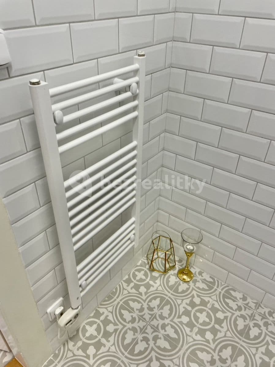 Pronájem bytu Garsoniéra 28 m², Baranova, Praha, Praha Pronájem bytu Garsoniéra 28 m², Baranova, Praha, Praha