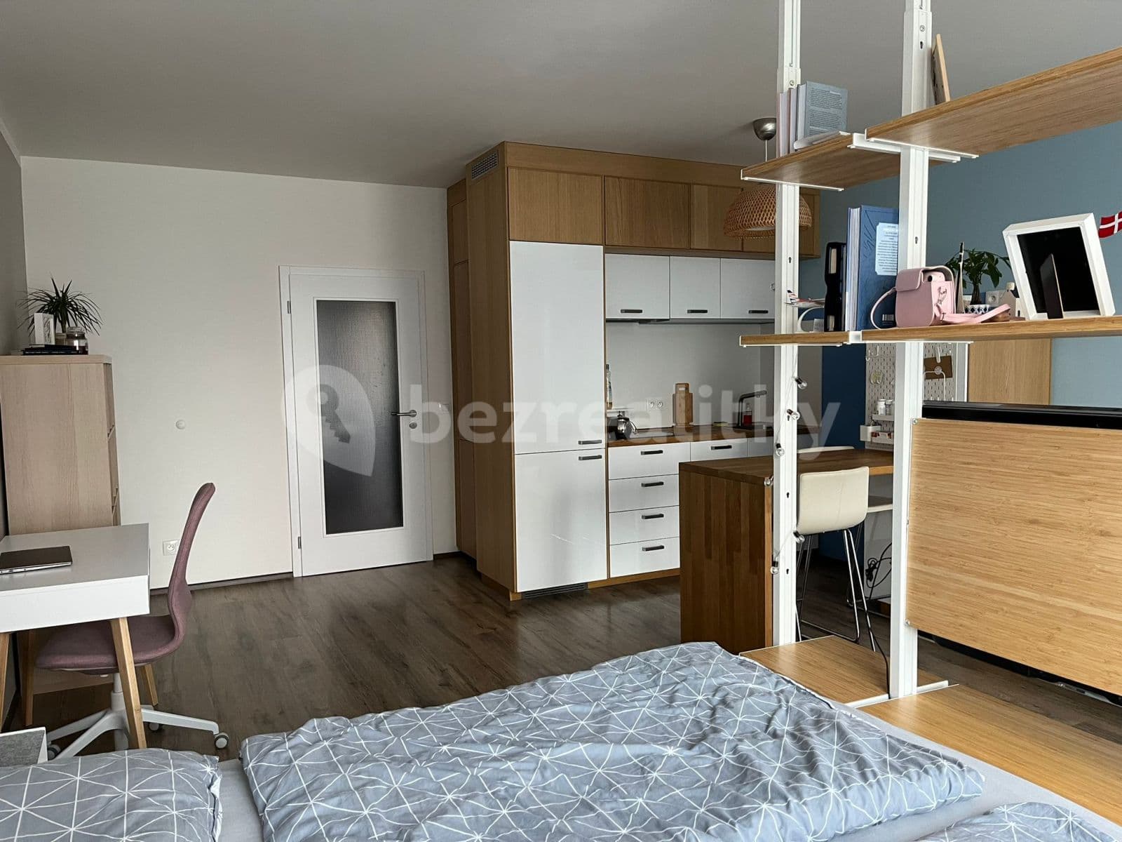 Pronájem bytu 1+kk 42 m², Škrábkových, Praha, Praha Pronájem bytu 1+kk 42 m², Škrábkových, Praha, Praha