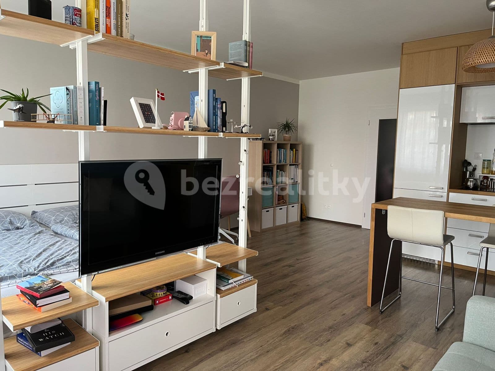 Pronájem bytu 1+kk 42 m², Škrábkových, Praha, Praha Pronájem bytu 1+kk 42 m², Škrábkových, Praha, Praha