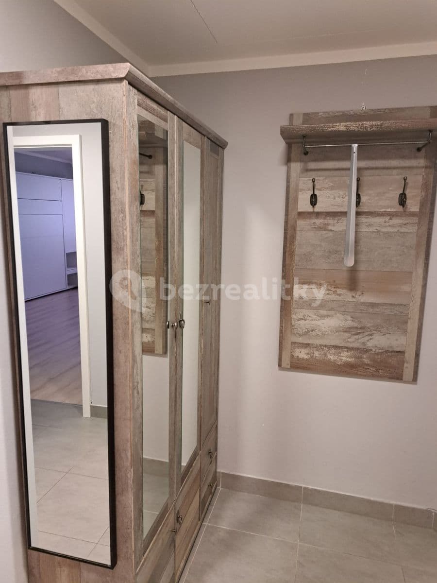 Pronájem bytu 2+kk 58 m², Tupolevova, Praha, Praha Pronájem bytu 2+kk 58 m², Tupolevova, Praha, Praha