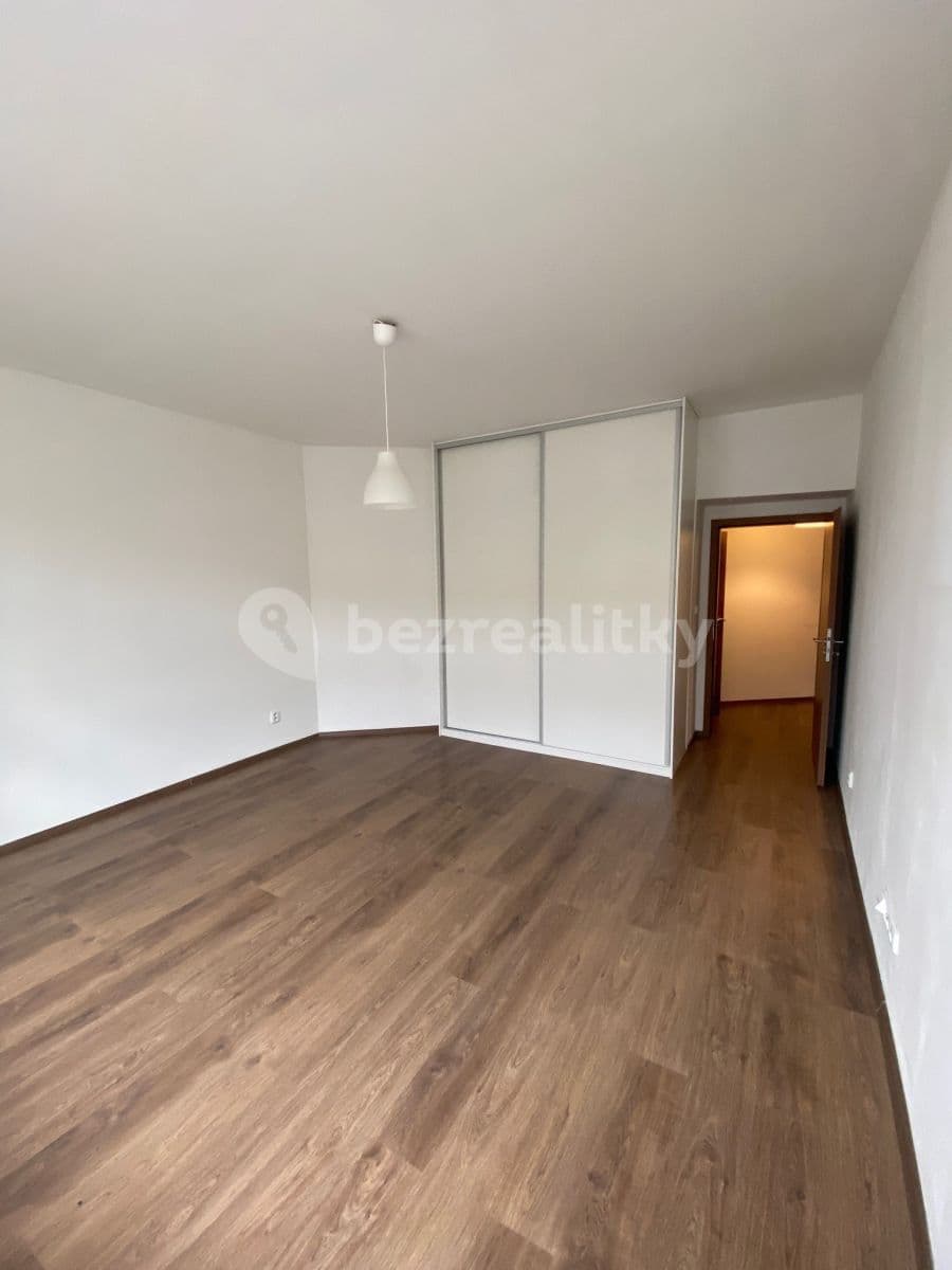 Pronájem bytu 2+kk 45 m², Žitomírská, Praha, Praha Pronájem bytu 2+kk 45 m², Žitomírská, Praha, Praha