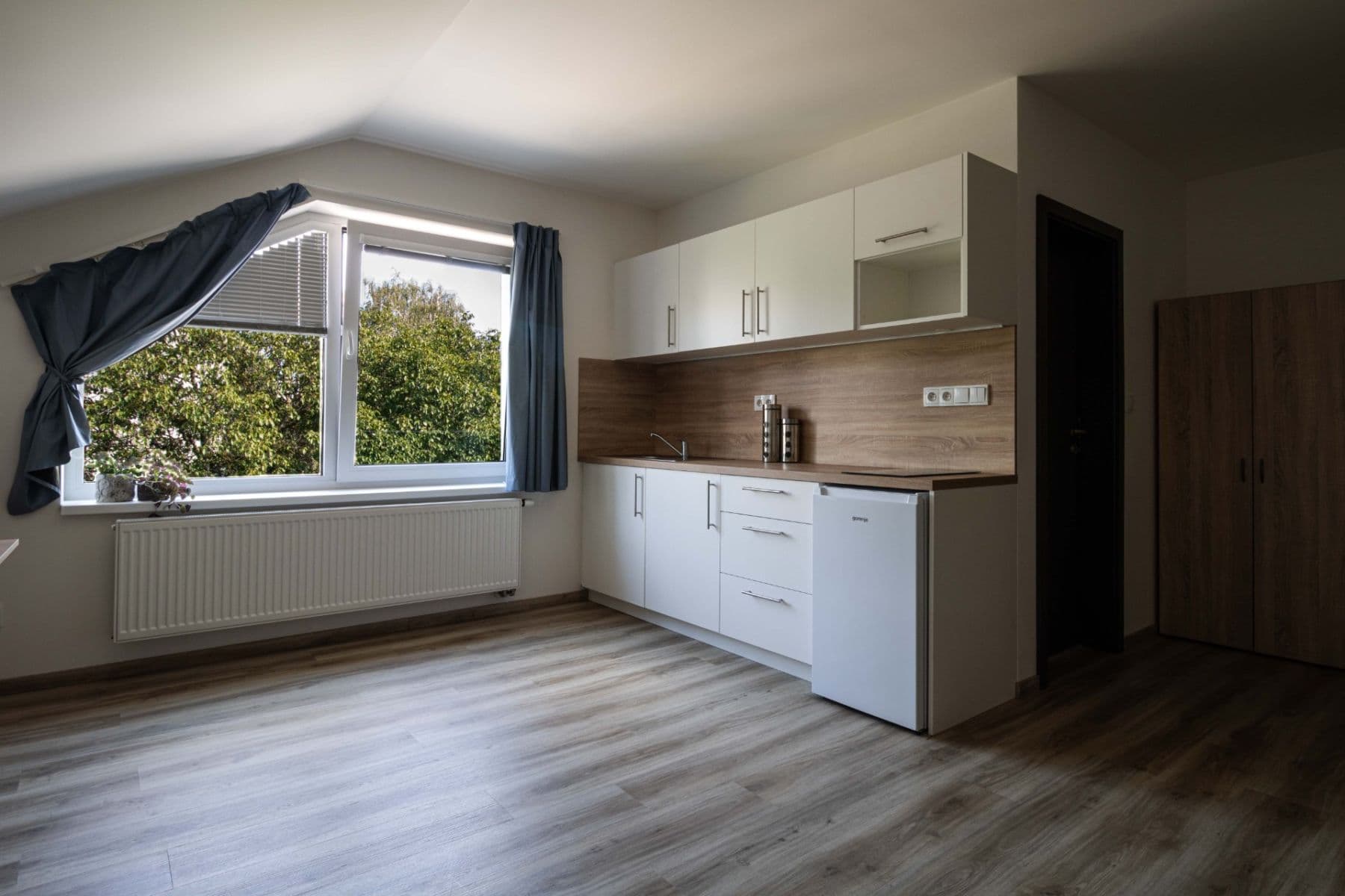 Pronájem bytu 1+kk 29 m², Sadská, Praha, Praha Pronájem bytu 1+kk 29 m², Sadská, Praha, Praha