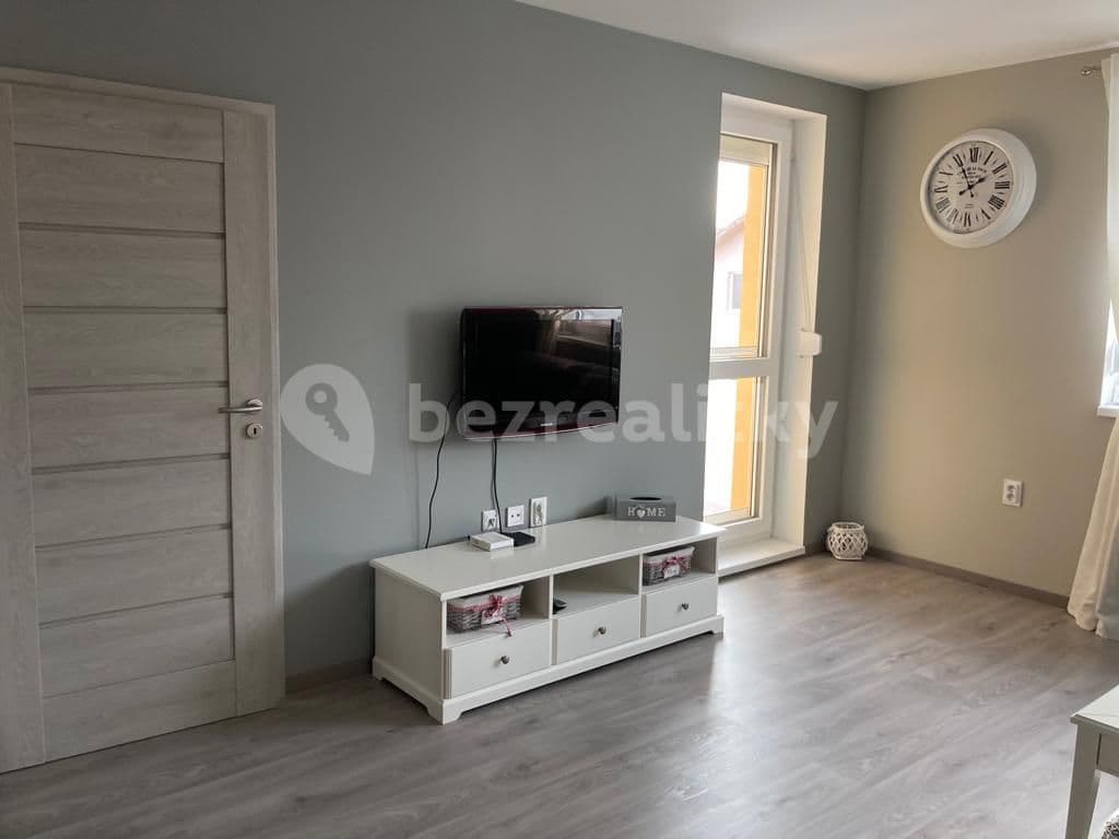 Pronájem bytu 2+1 54 m², Muškátová, Pezinok, Bratislavský kraj Pronájem bytu 2+1 54 m², Muškátová, Pezinok, Bratislavský kraj