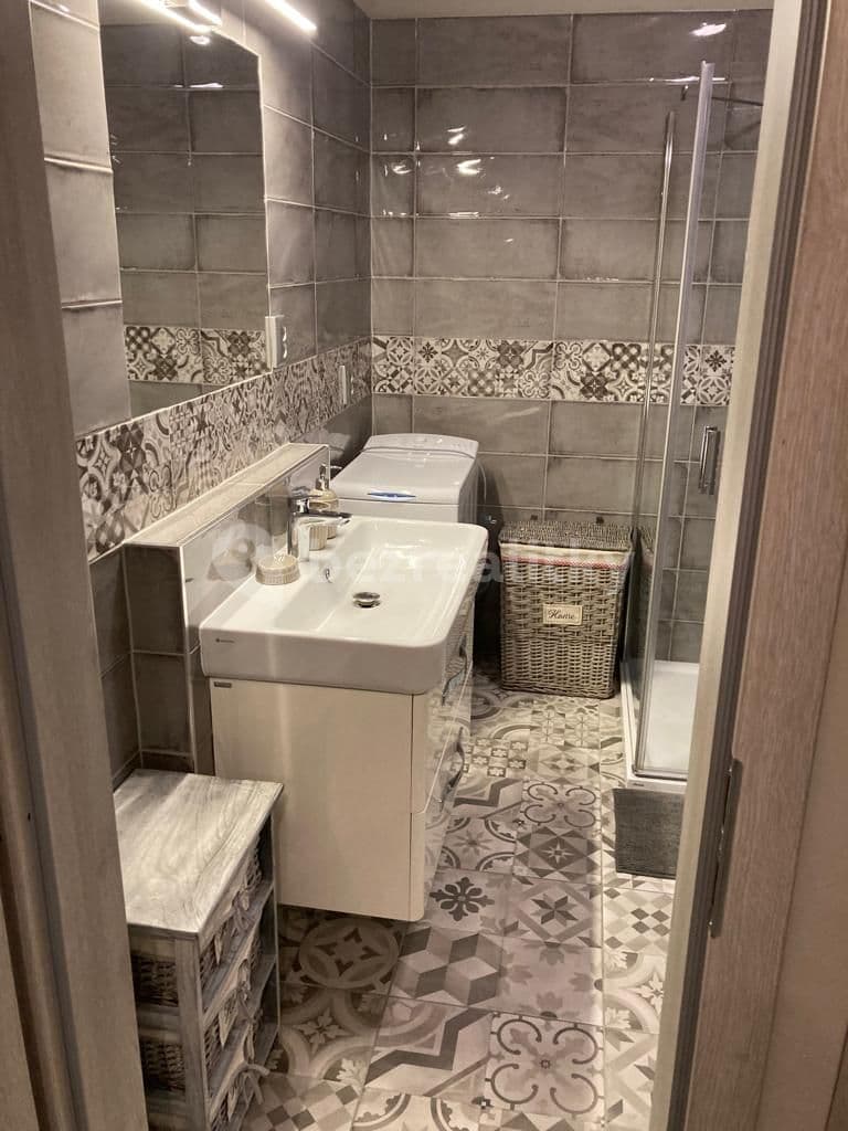 Pronájem bytu 2+1 54 m², Muškátová, Pezinok, Bratislavský kraj Pronájem bytu 2+1 54 m², Muškátová, Pezinok, Bratislavský kraj