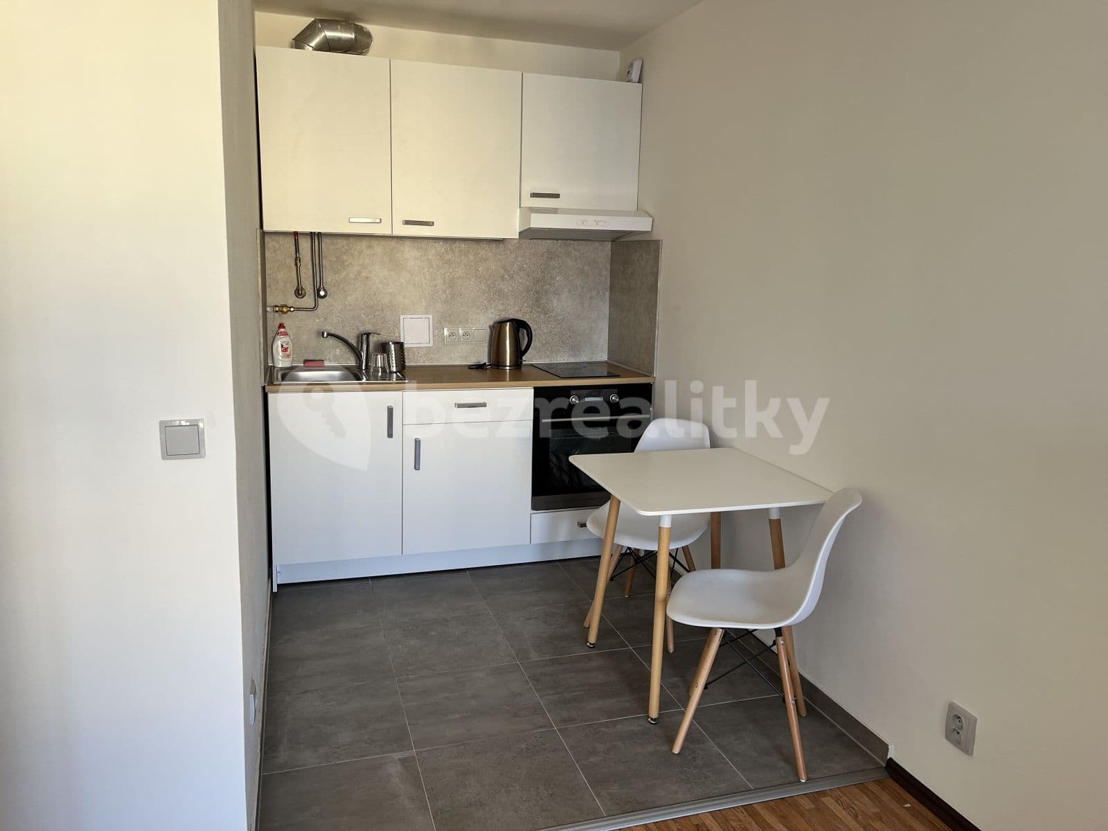 Pronájem bytu 1+kk 30 m², Balbínova, Praha, Praha Pronájem bytu 1+kk 30 m², Balbínova, Praha, Praha
