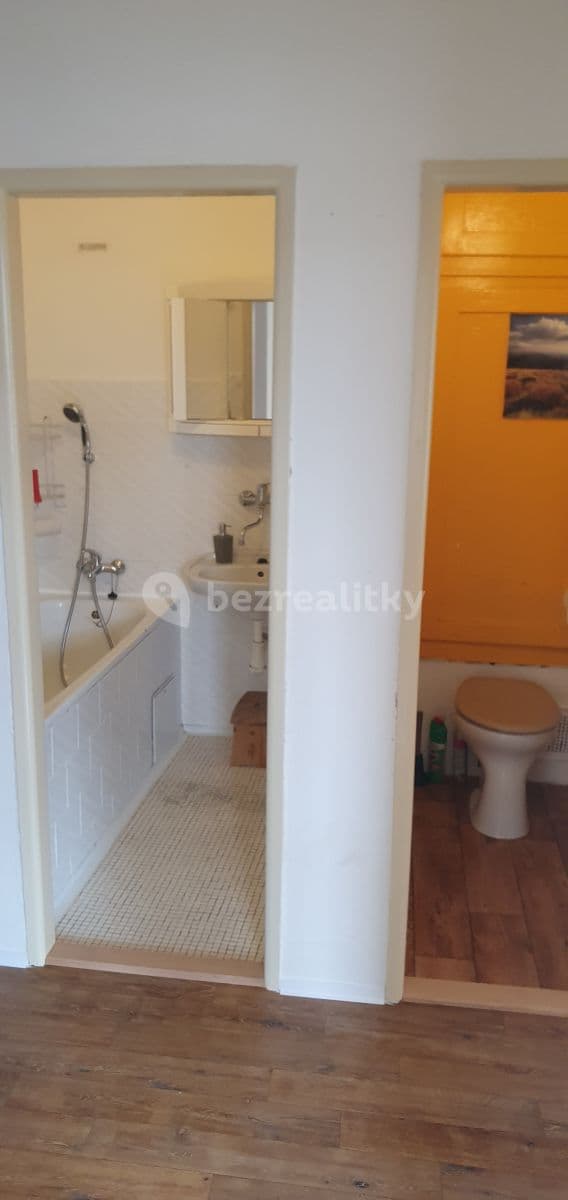 Pronájem bytu 3+1 75 m², Na Korábě, Praha, Praha Pronájem bytu 3+1 75 m², Na Korábě, Praha, Praha