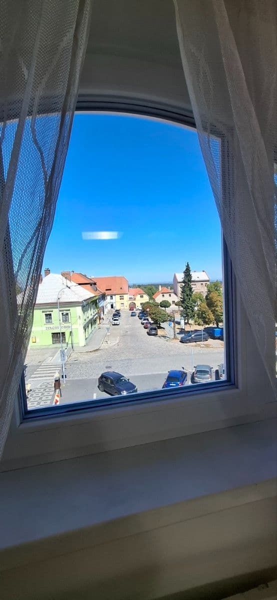 Pronájem bytu 3+kk 110 m², náměstí Smiřických, Kostelec nad Černými lesy, Středočeský kraj Pronájem bytu 3+kk 110 m², náměstí Smiřických, Kostelec nad Černými lesy, Středočeský kraj