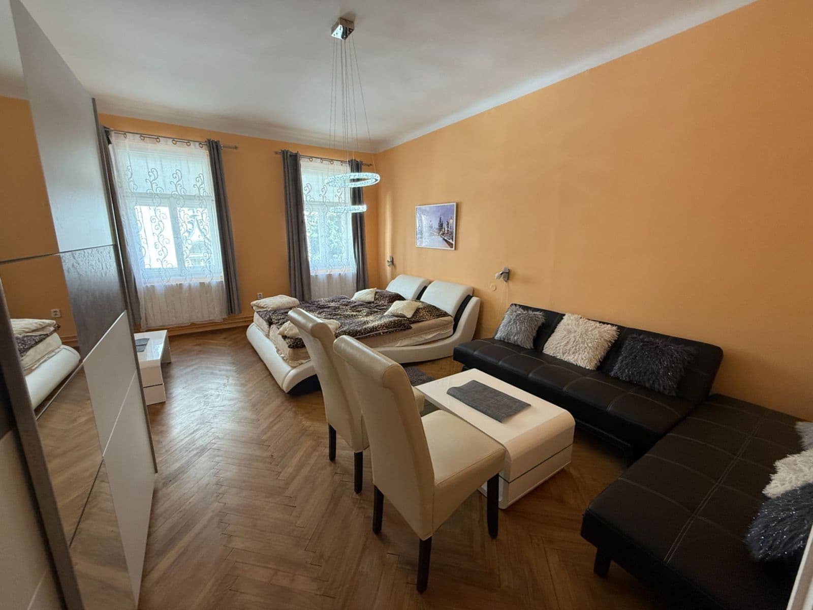 Pronájem bytu 2+1 66 m², Voroněžská, Praha, Praha Pronájem bytu 2+1 66 m², Voroněžská, Praha, Praha
