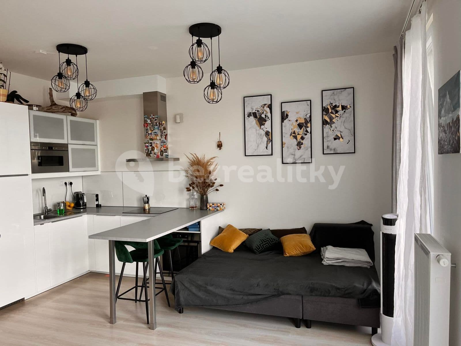 Pronájem bytu 1+kk 36 m², Emy Destinové, Jinočany, Středočeský kraj Pronájem bytu 1+kk 36 m², Emy Destinové, Jinočany, Středočeský kraj