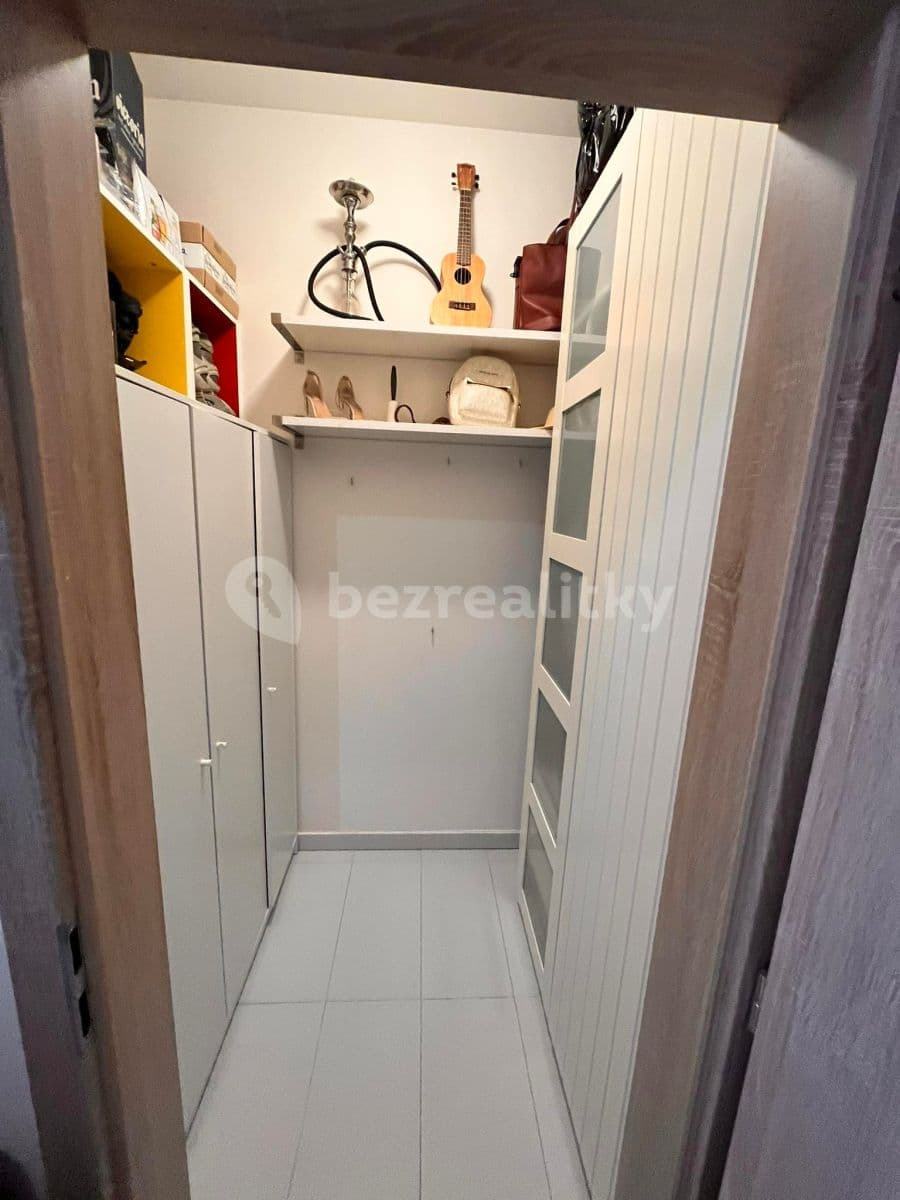 Pronájem bytu 1+kk 36 m², Emy Destinové, Jinočany, Středočeský kraj Pronájem bytu 1+kk 36 m², Emy Destinové, Jinočany, Středočeský kraj
