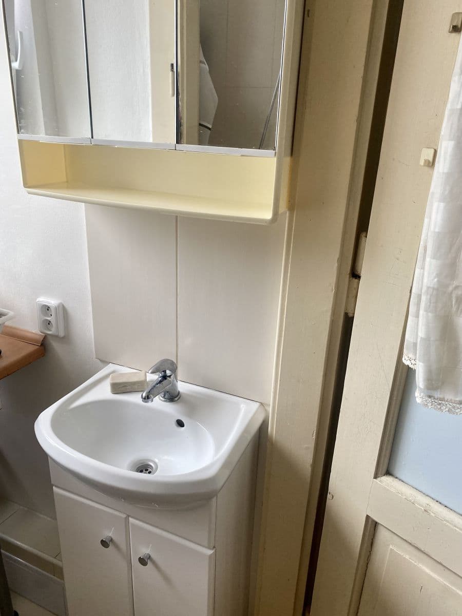Pronájem bytu 1+kk 1 m², Buštěhradská, Praha, Praha Pronájem bytu 1+kk 1 m², Buštěhradská, Praha, Praha