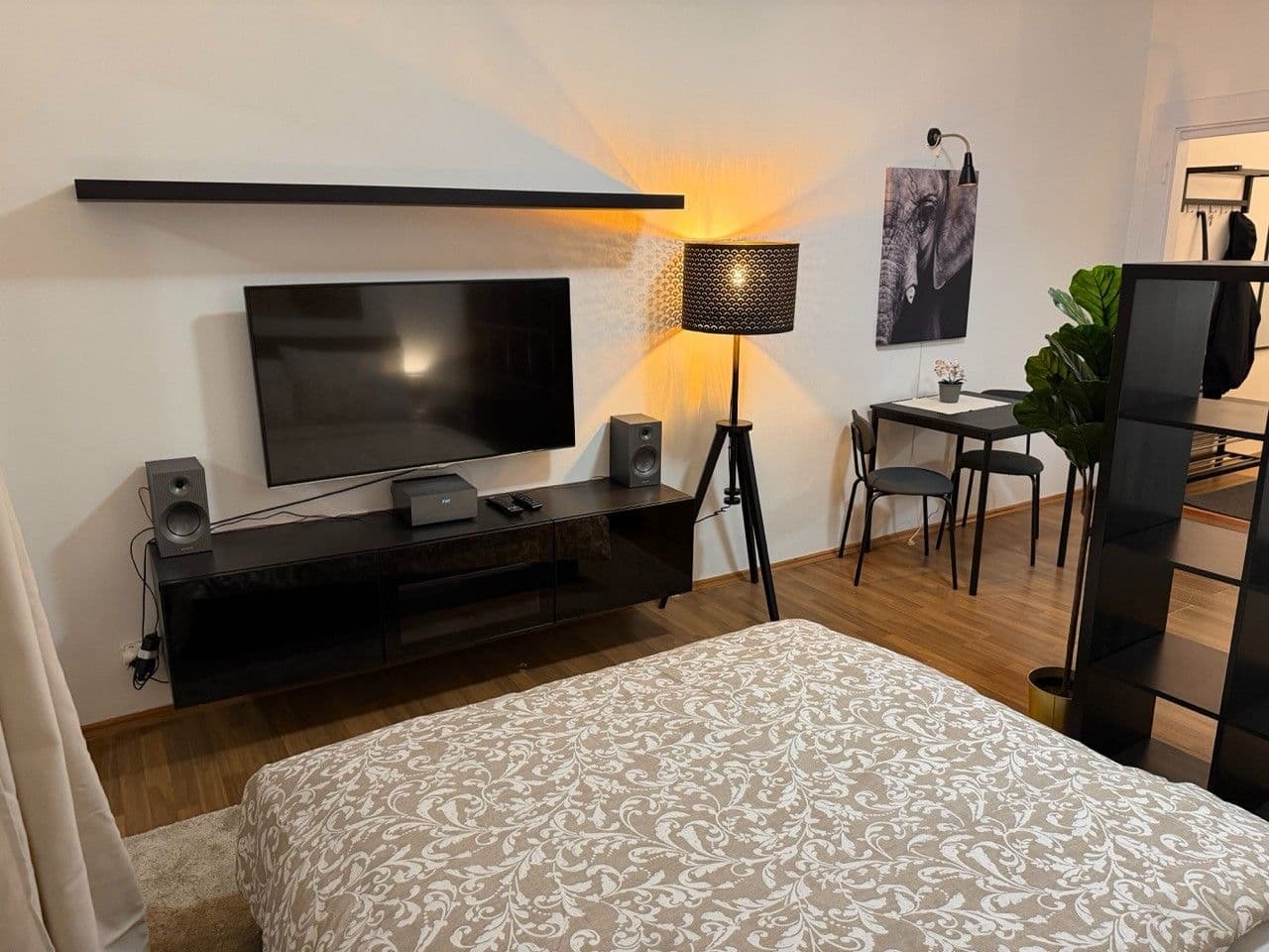 Pronájem bytu 1+kk 23 m², Koněvova, Praha, Praha Pronájem bytu 1+kk 23 m², Koněvova, Praha, Praha