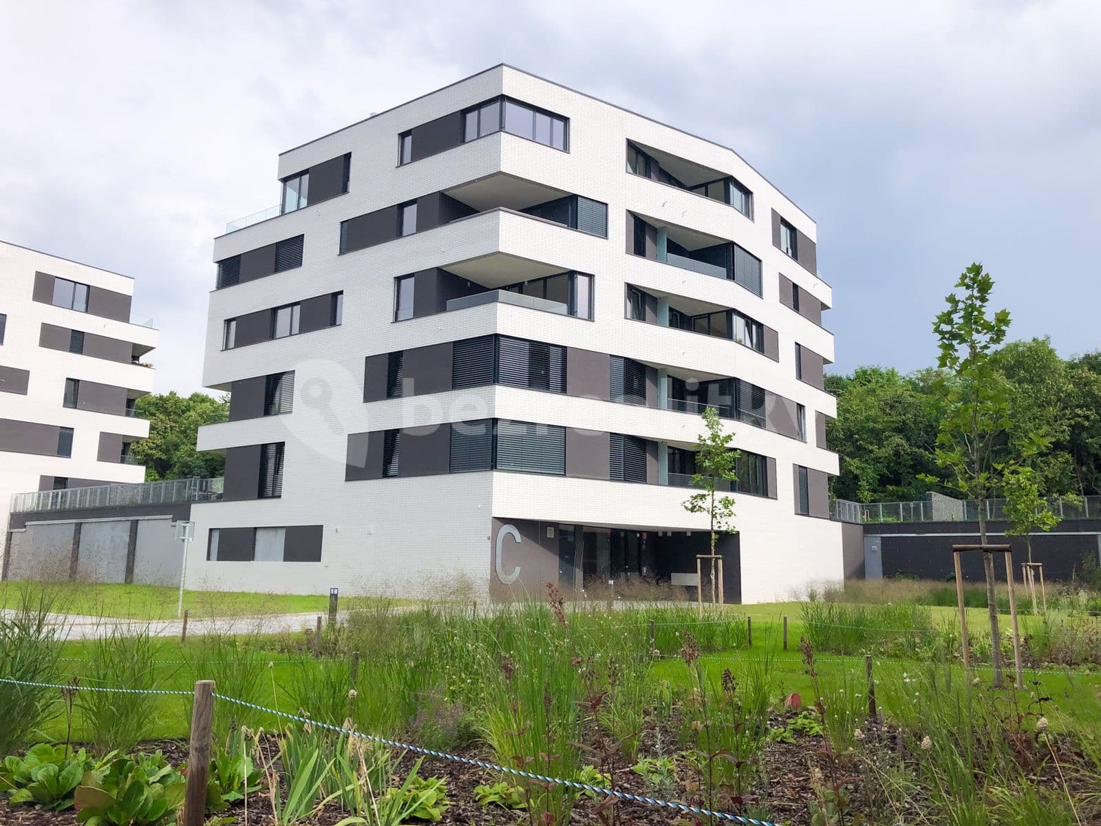 Pronájem bytu 2+kk 57 m², U Sluncové, Praha, Praha Pronájem bytu 2+kk 57 m², U Sluncové, Praha, Praha