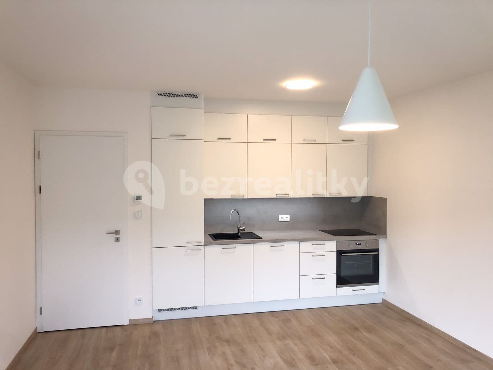 Pronájem bytu 2+kk 57 m², U Sluncové, Praha, Praha Pronájem bytu 2+kk 57 m², U Sluncové, Praha, Praha