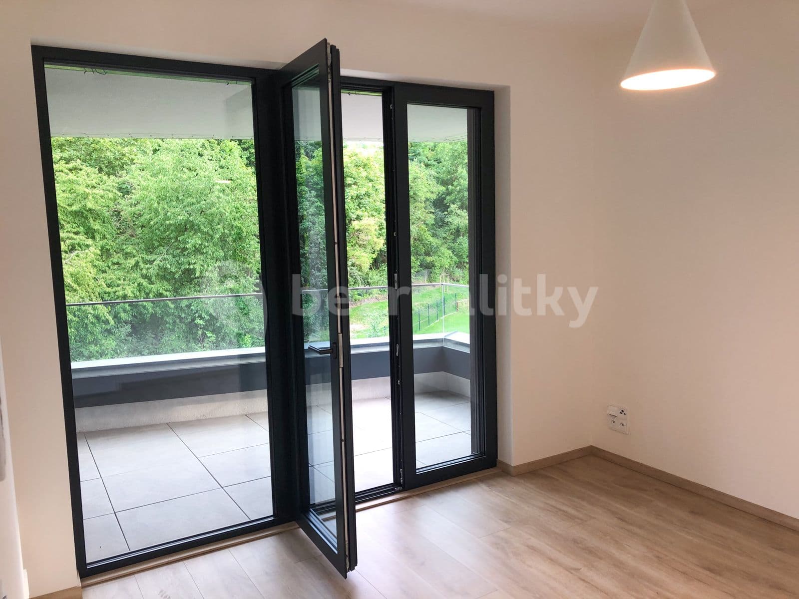 Pronájem bytu 2+kk 57 m², U Sluncové, Praha, Praha Pronájem bytu 2+kk 57 m², U Sluncové, Praha, Praha