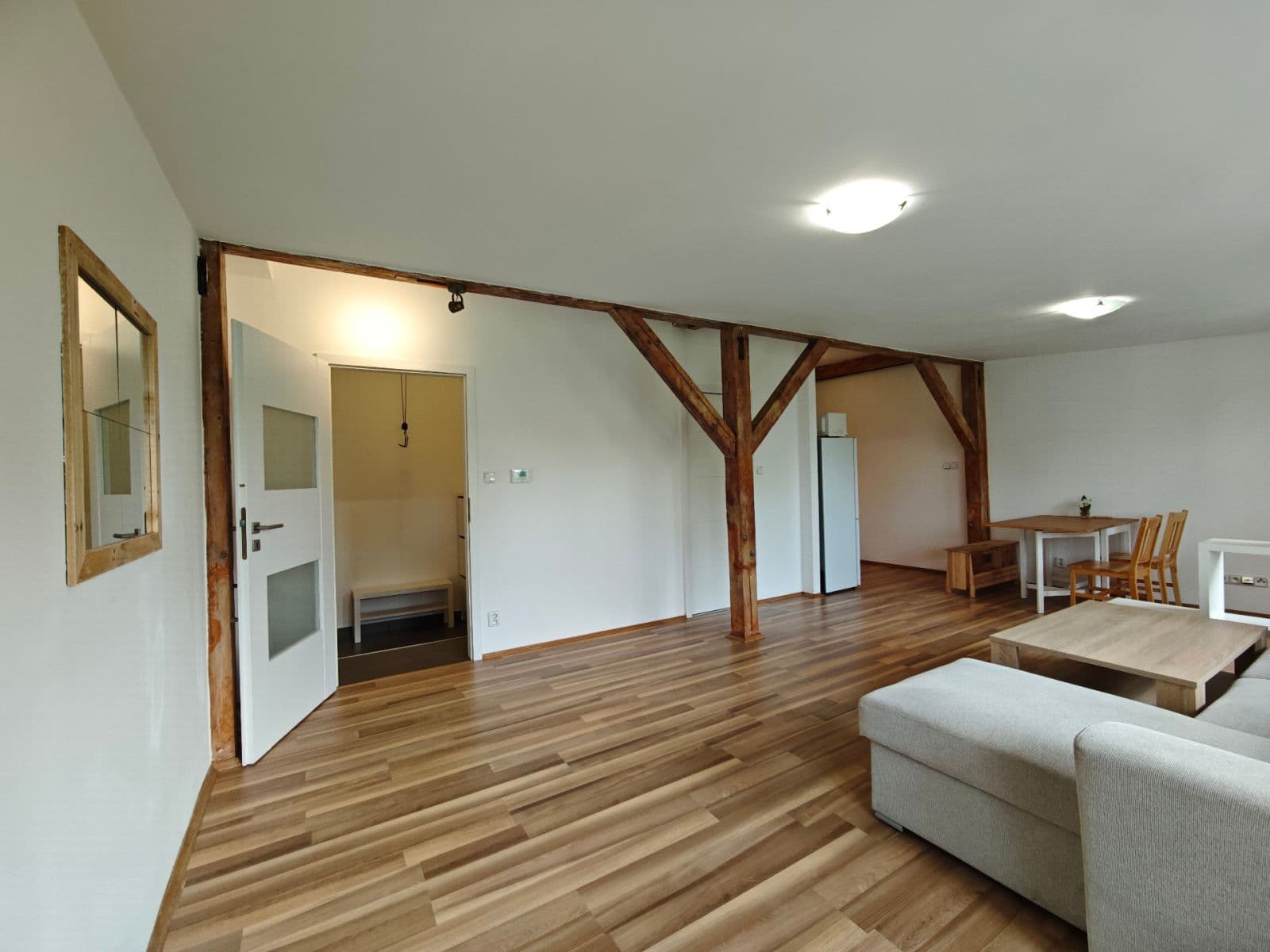 Pronájem bytu 1+kk 48 m², Spojovací, Praha, Praha Pronájem bytu 1+kk 48 m², Spojovací, Praha, Praha
