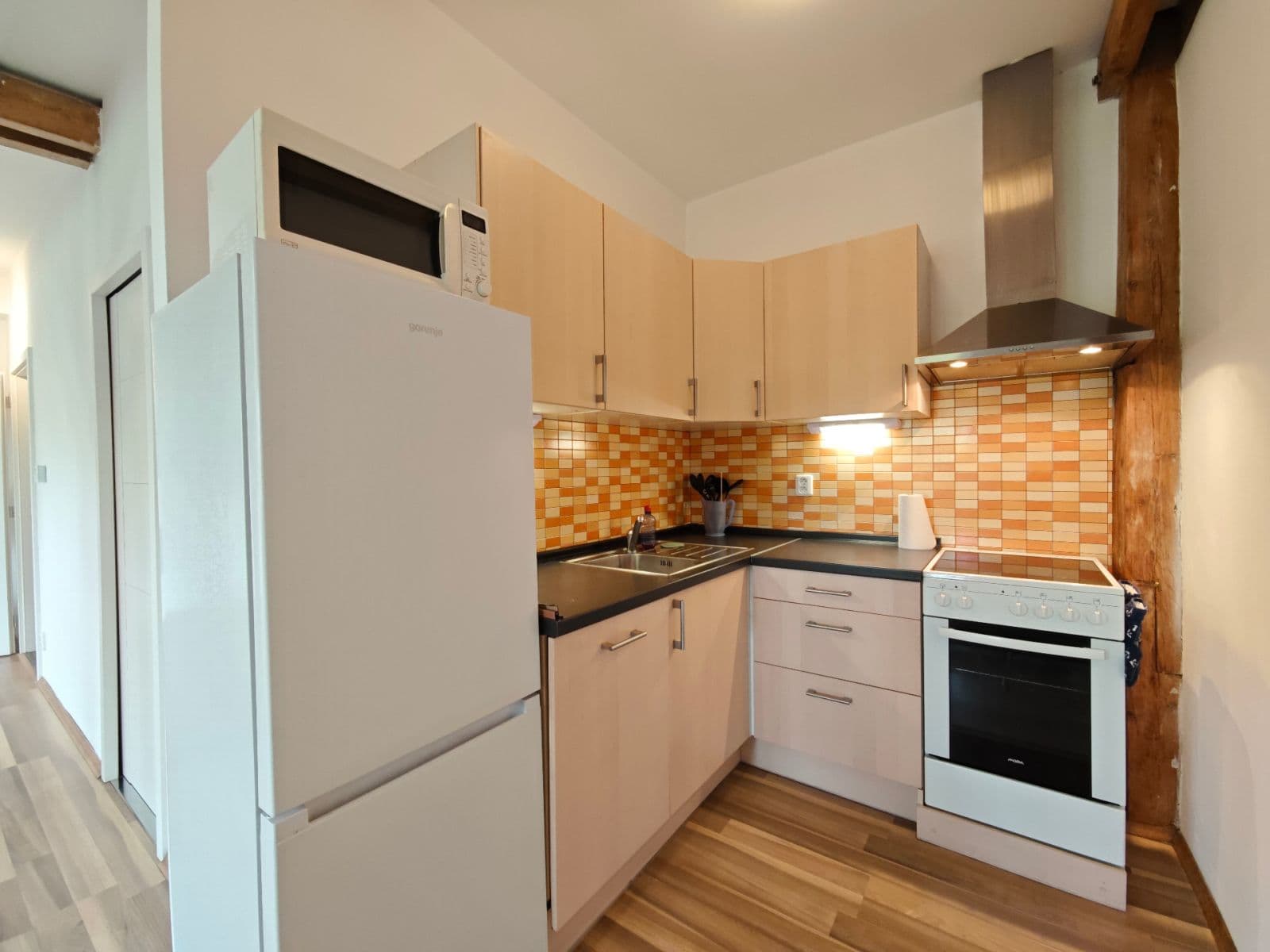Pronájem bytu 1+kk 48 m², Spojovací, Praha, Praha Pronájem bytu 1+kk 48 m², Spojovací, Praha, Praha