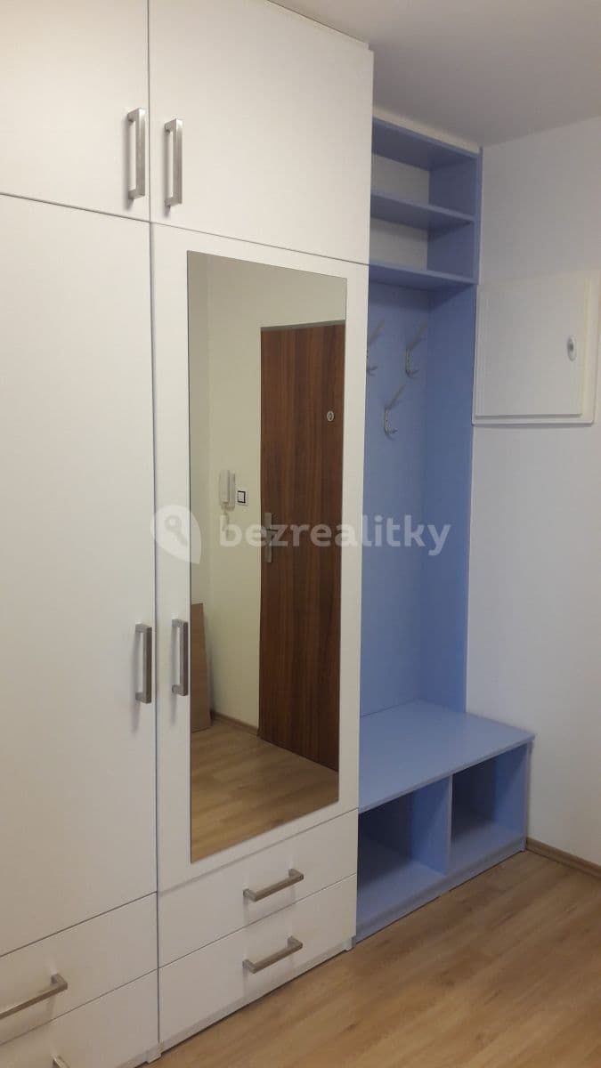 Pronájem bytu 1+kk 45 m², Dobnerova, Olomouc, Olomoucký kraj Pronájem bytu 1+kk 45 m², Dobnerova, Olomouc, Olomoucký kraj