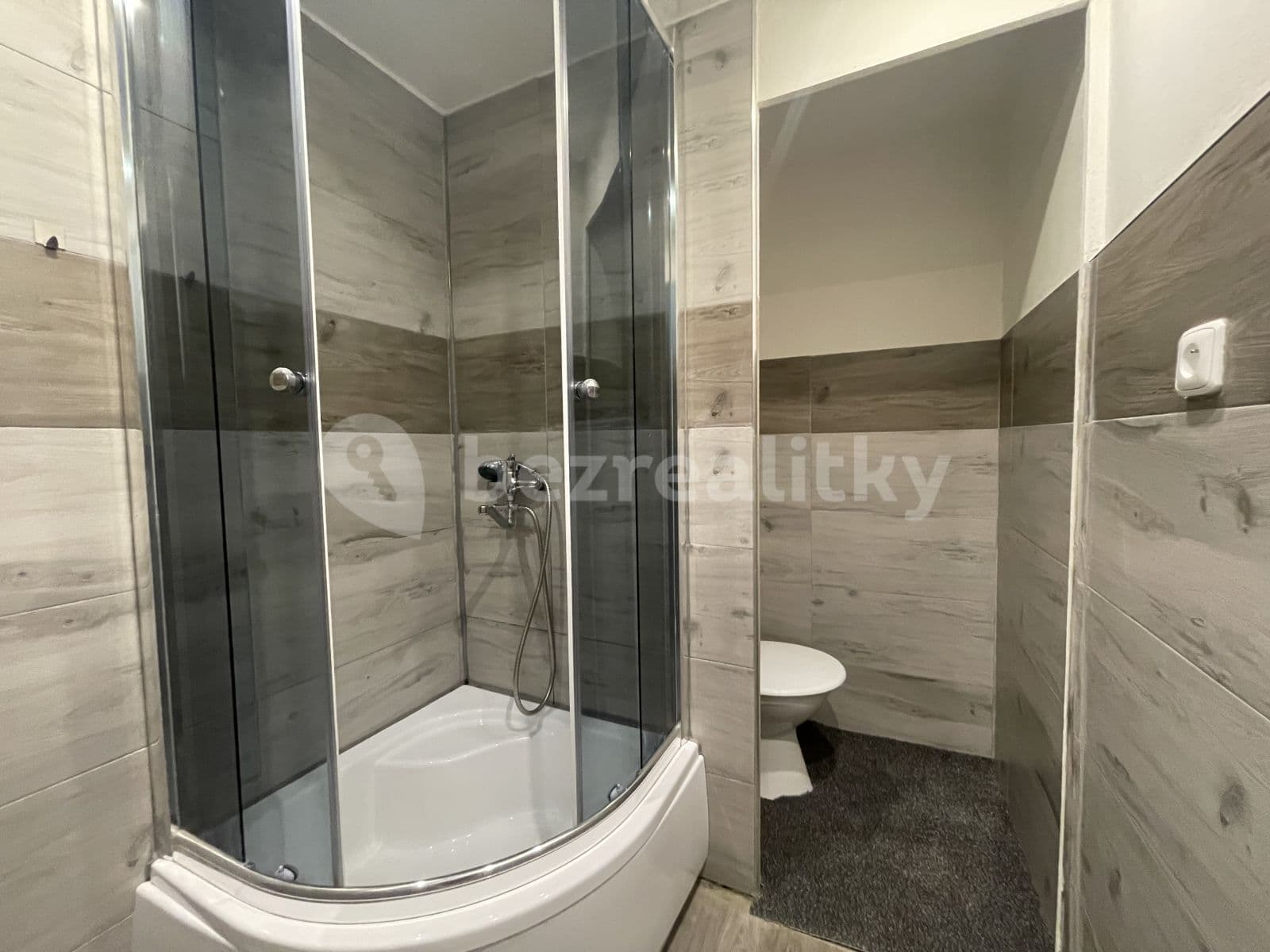 Pronájem bytu 1+1 35 m², Studentská, Jirkov, Ústecký kraj Pronájem bytu 1+1 35 m², Studentská, Jirkov, Ústecký kraj