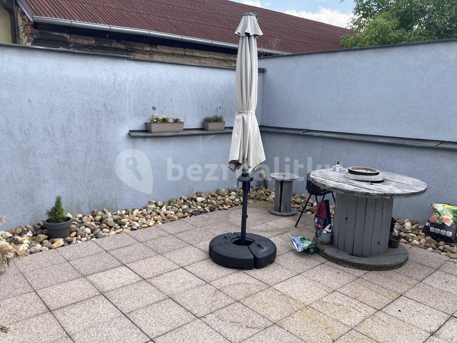 Pronájem bytu 2+kk 73 m², Unhošťská, Kladno, Středočeský kraj Pronájem bytu 2+kk 73 m², Unhošťská, Kladno, Středočeský kraj