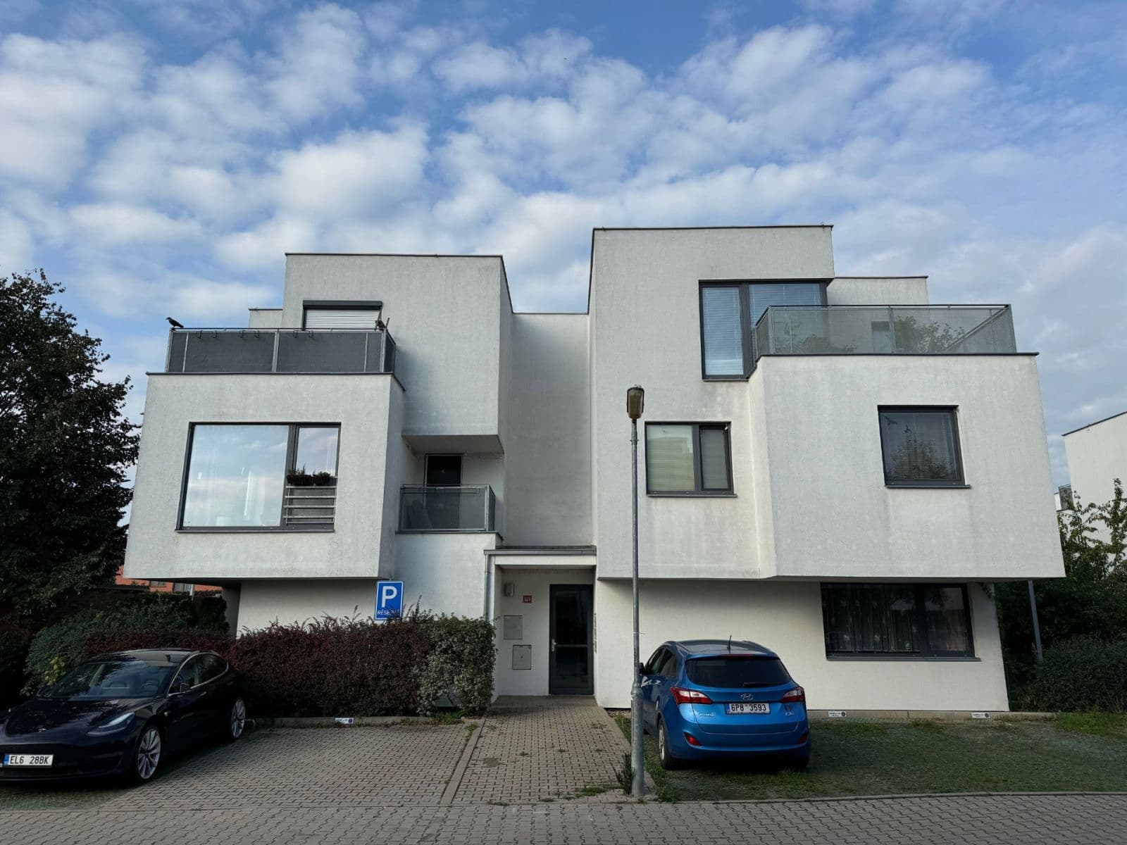 Prodej bytu 3+kk 93 m², Karlštejnská, Lety, Středočeský kraj Prodej bytu 3+kk 93 m², Karlštejnská, Lety, Středočeský kraj