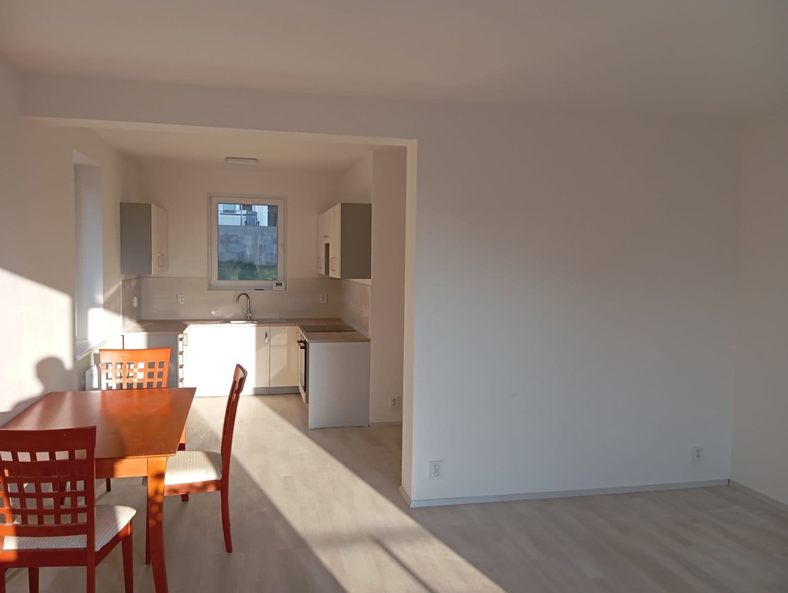 Pronájem bytu 2+kk 70 m², Hejtmanská, Praha, Praha Pronájem bytu 2+kk 70 m², Hejtmanská, Praha, Praha
