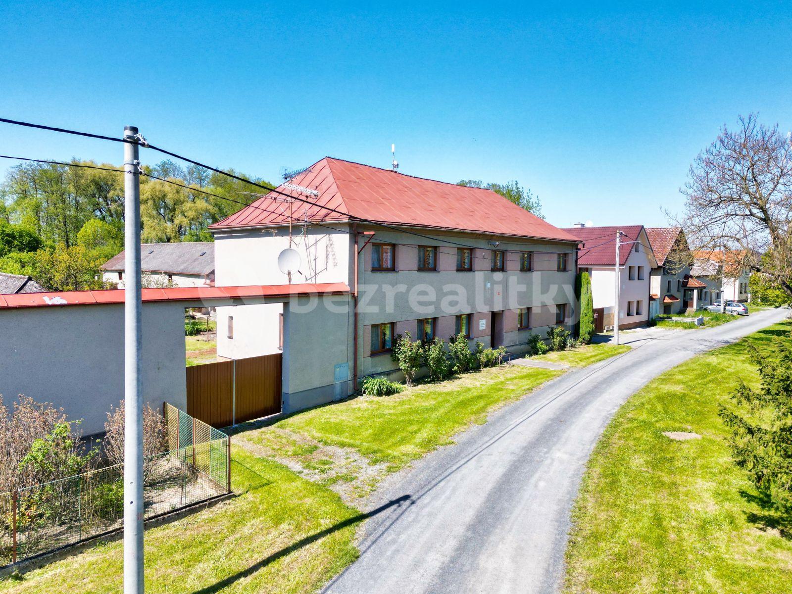 Prodej domu 250 m², pozemek 3.848 m², Uničov, Olomoucký kraj