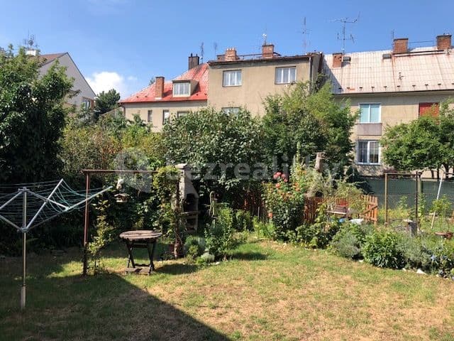 Pronájem bytu 2+1 55 m², Krakovská, Olomouc, Olomoucký kraj Pronájem bytu 2+1 55 m², Krakovská, Olomouc, Olomoucký kraj