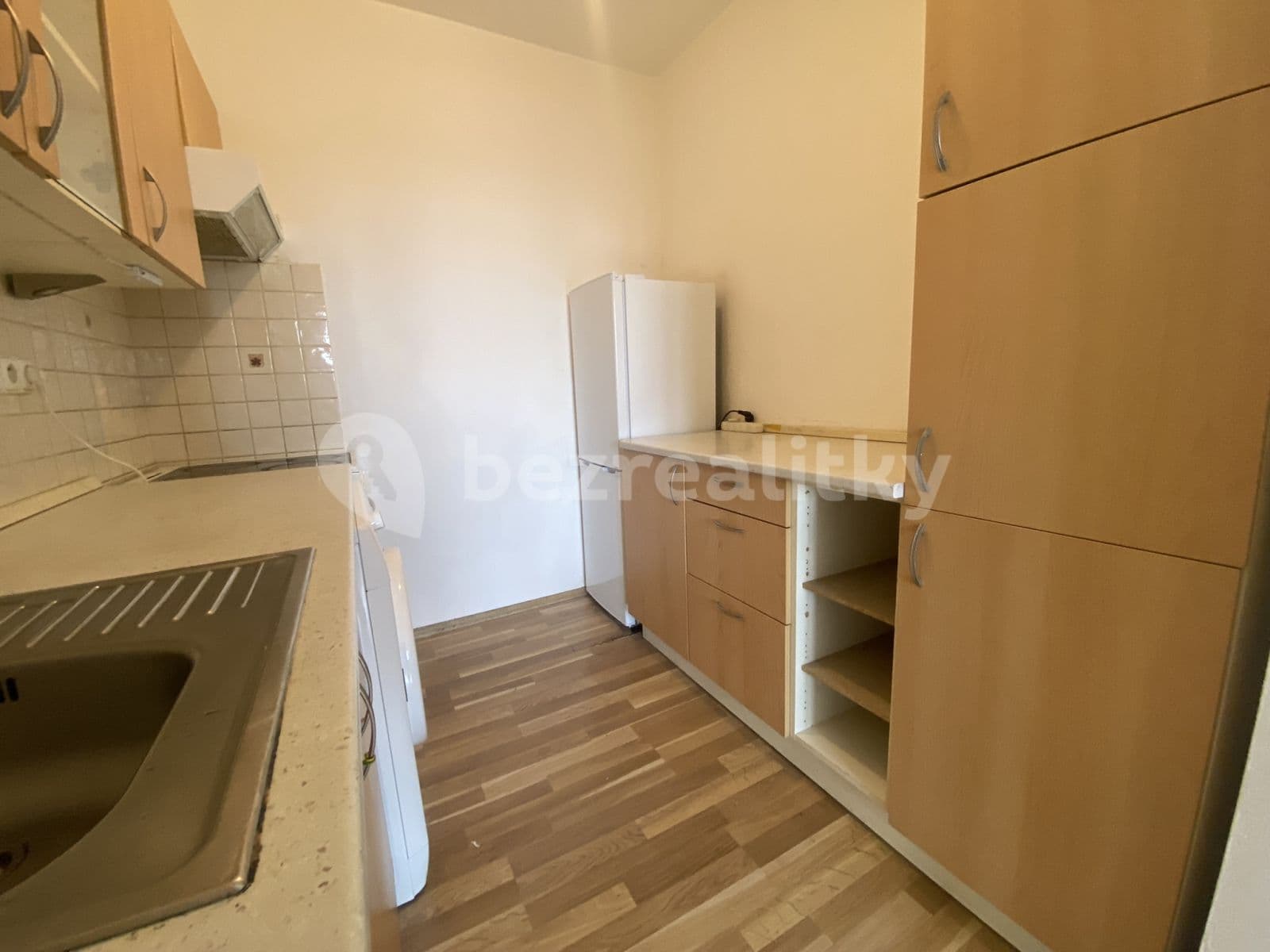 Pronájem bytu 2+kk 43 m², Ohradní, Praha, Praha Pronájem bytu 2+kk 43 m², Ohradní, Praha, Praha