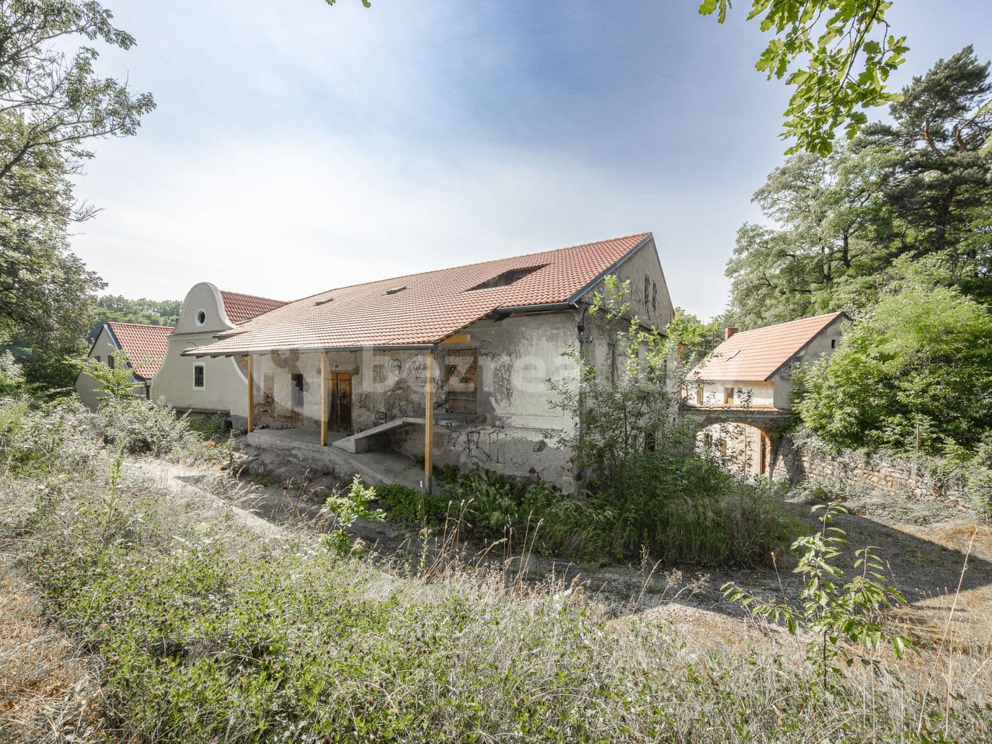 Prodej domu 454 m², pozemek 4.486 m², Bystřice, Středočeský kraj
