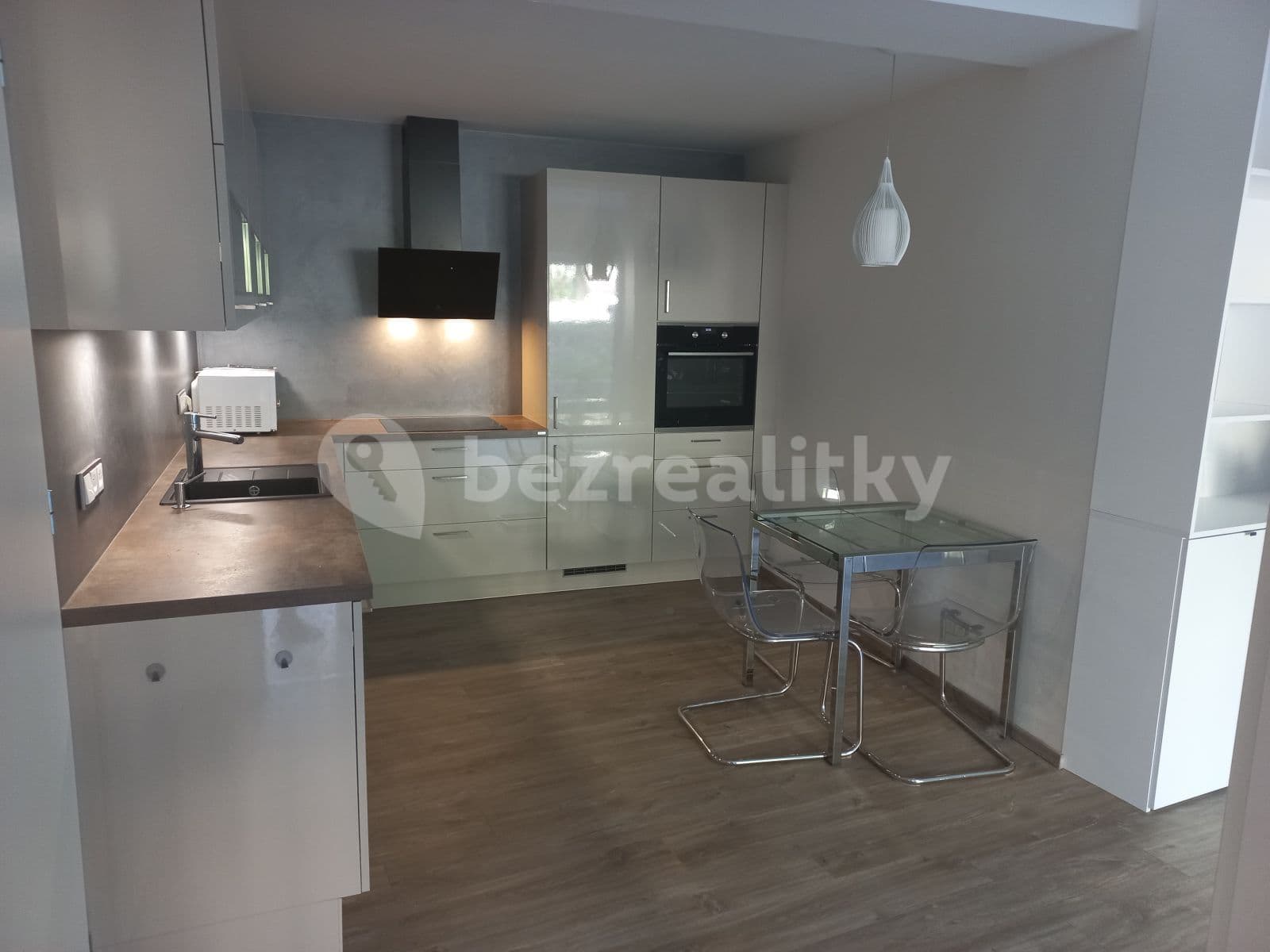 Pronájem bytu 3+kk 56 m², Elišky Přemyslovny, Praha, Praha Pronájem bytu 3+kk 56 m², Elišky Přemyslovny, Praha, Praha