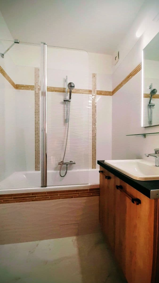 Pronájem bytu 2+1 46 m², V Křovinách, Praha, Praha Pronájem bytu 2+1 46 m², V Křovinách, Praha, Praha