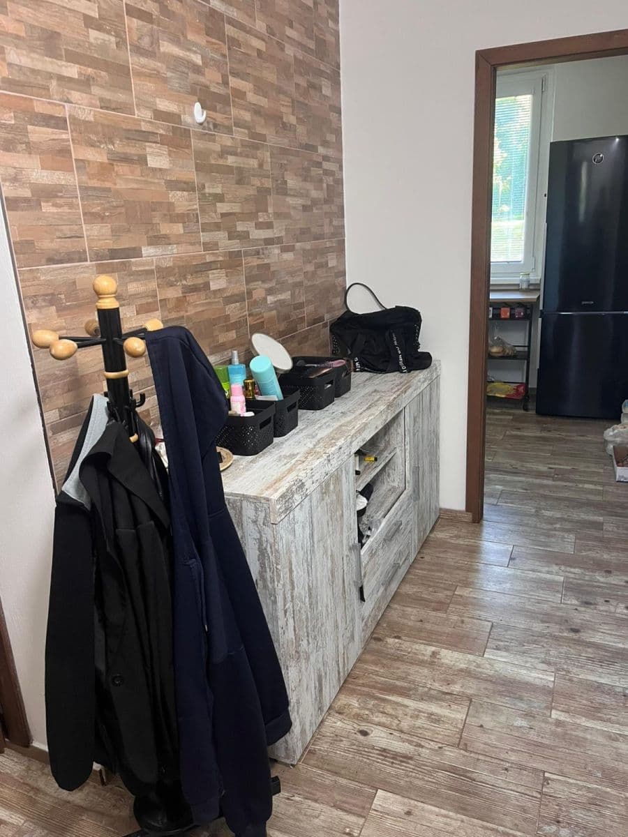 Pronájem bytu 2+1 56 m², Mikovcova, Česká Lípa, Liberecký kraj Pronájem bytu 2+1 56 m², Mikovcova, Česká Lípa, Liberecký kraj