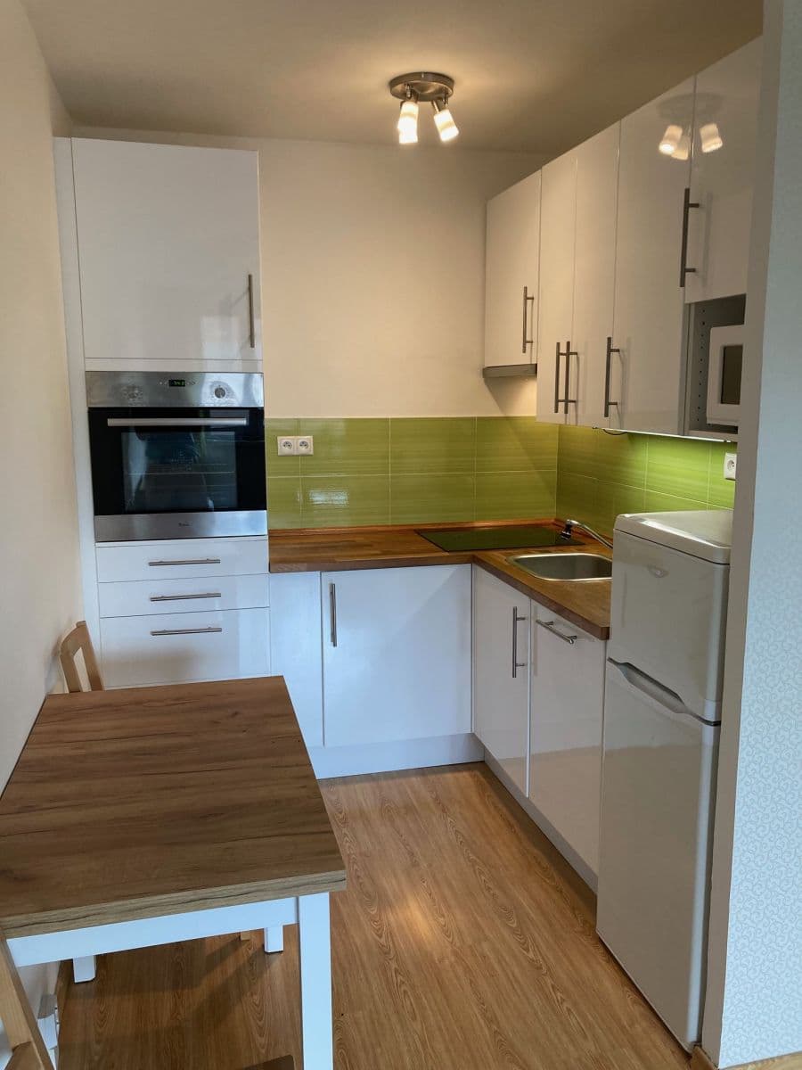 Pronájem bytu 2+kk 44 m², Nad Starou pískovnou, Praha, Praha Pronájem bytu 2+kk 44 m², Nad Starou pískovnou, Praha, Praha