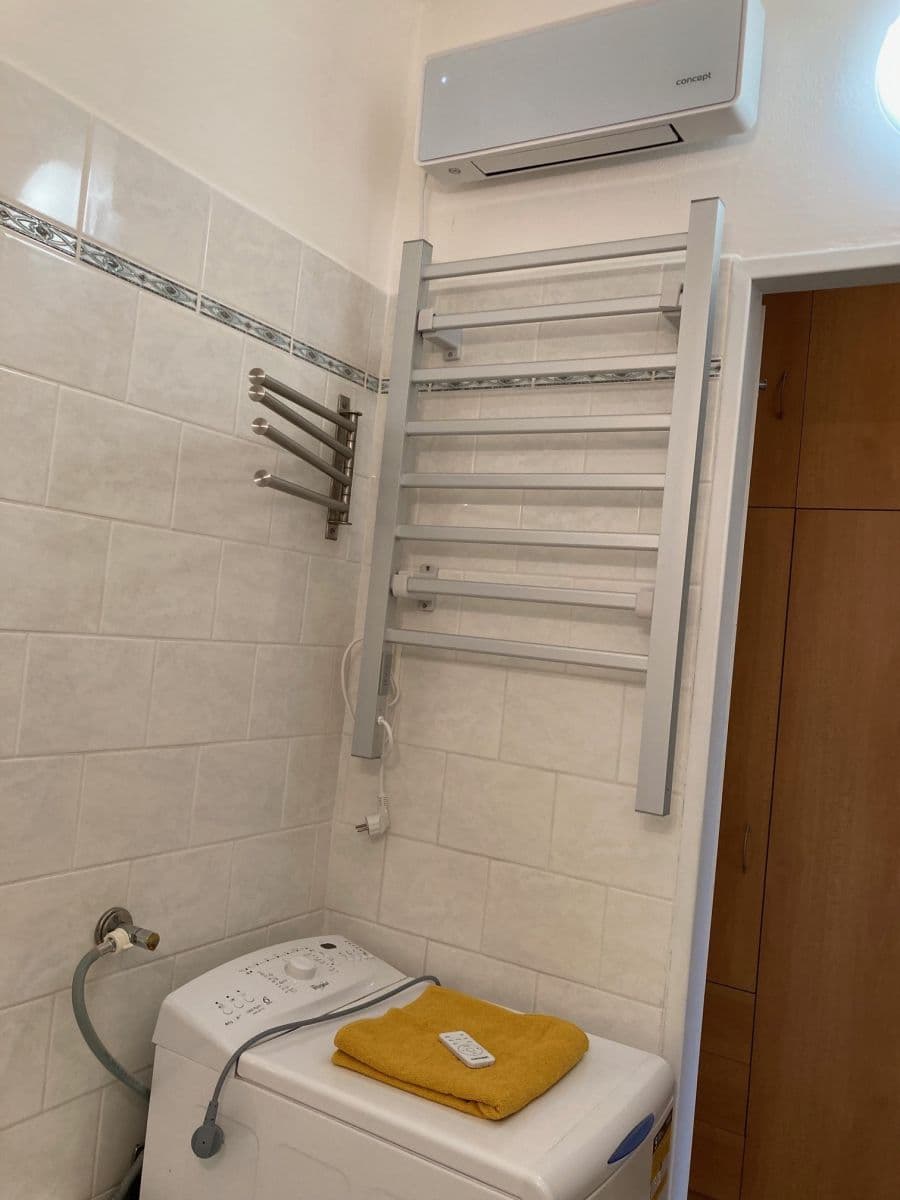 Pronájem bytu 2+kk 44 m², Nad Starou pískovnou, Praha, Praha Pronájem bytu 2+kk 44 m², Nad Starou pískovnou, Praha, Praha