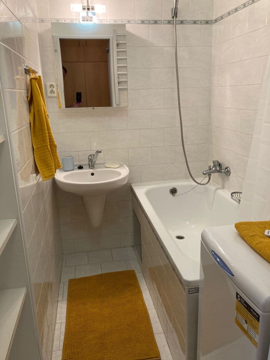 Pronájem bytu 2+kk 44 m², Nad Starou pískovnou, Praha, Praha Pronájem bytu 2+kk 44 m², Nad Starou pískovnou, Praha, Praha